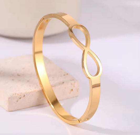 Infinity Bangle Bracelet for Women – Elegant Stainless Steel Love Symbol Jewelry