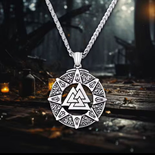 Valknut Viking Pendant Necklace – Norse Symbol of Odin in Stainless Steel