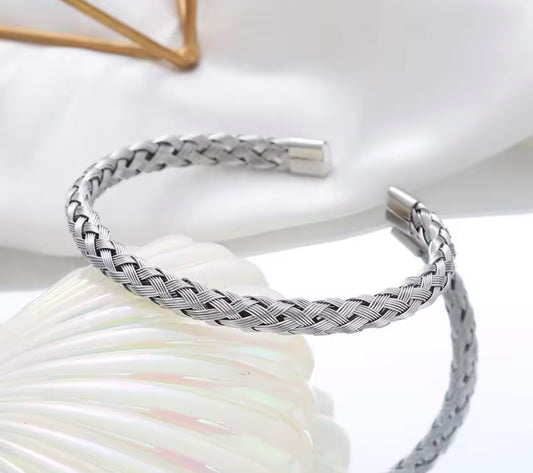 Braided Stainless Steel Cuff Bracelet for Men & Women – Gold & Silver Plated Adjustable Bangle