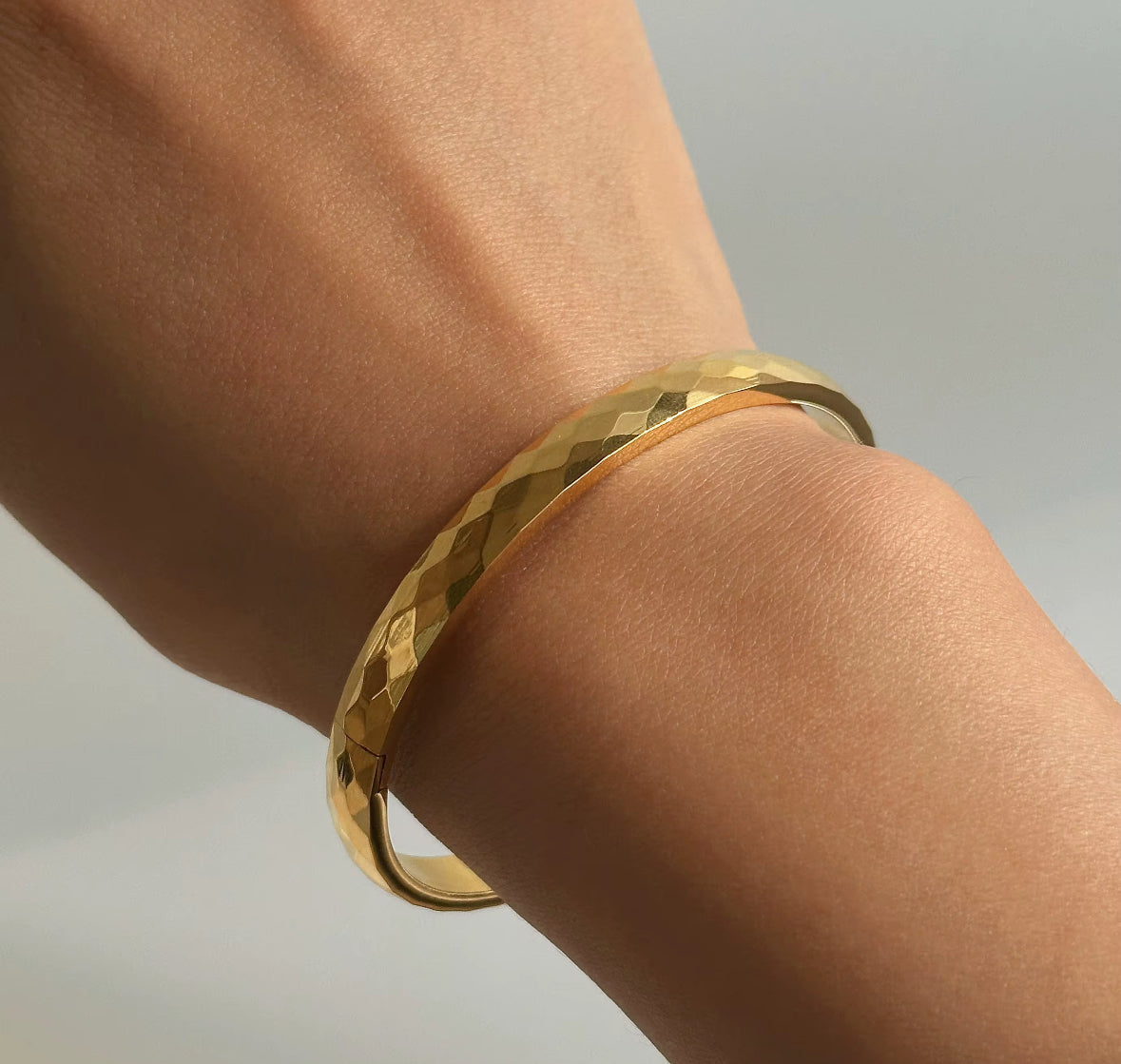 Elegant Hammered Gold-Plated Bangle Bracelet for Women – Minimalist Cuff Bracelet | Anti Tarnish Jewellery |