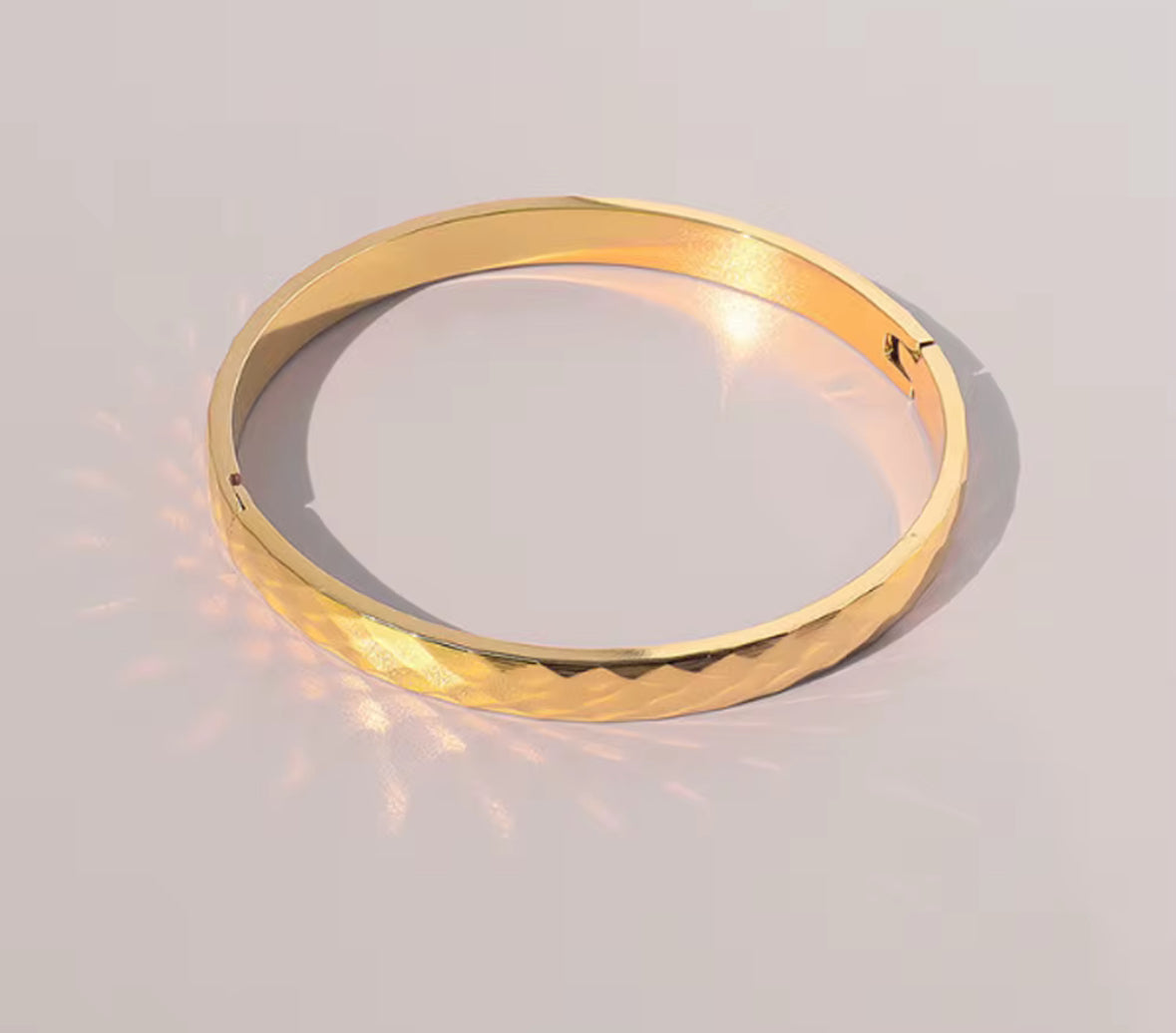 Elegant Hammered Gold-Plated Bangle Bracelet for Women – Minimalist Cuff Bracelet | Anti Tarnish Jewellery |