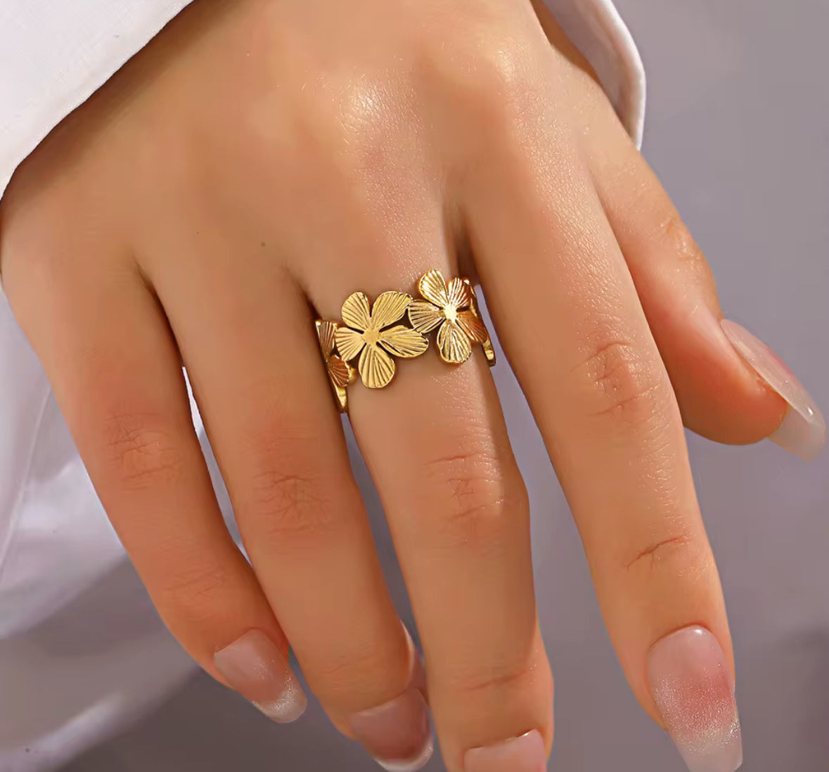 Golden Flower Adjustable Ring for Women – Floral Statement Ring with Premium Gold Finish
