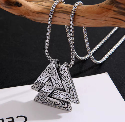 Valknut Viking Necklace for Men – Norse Symbol of Odin’s Power | Nordic Amulet Pendant with Stainless Steel Chain