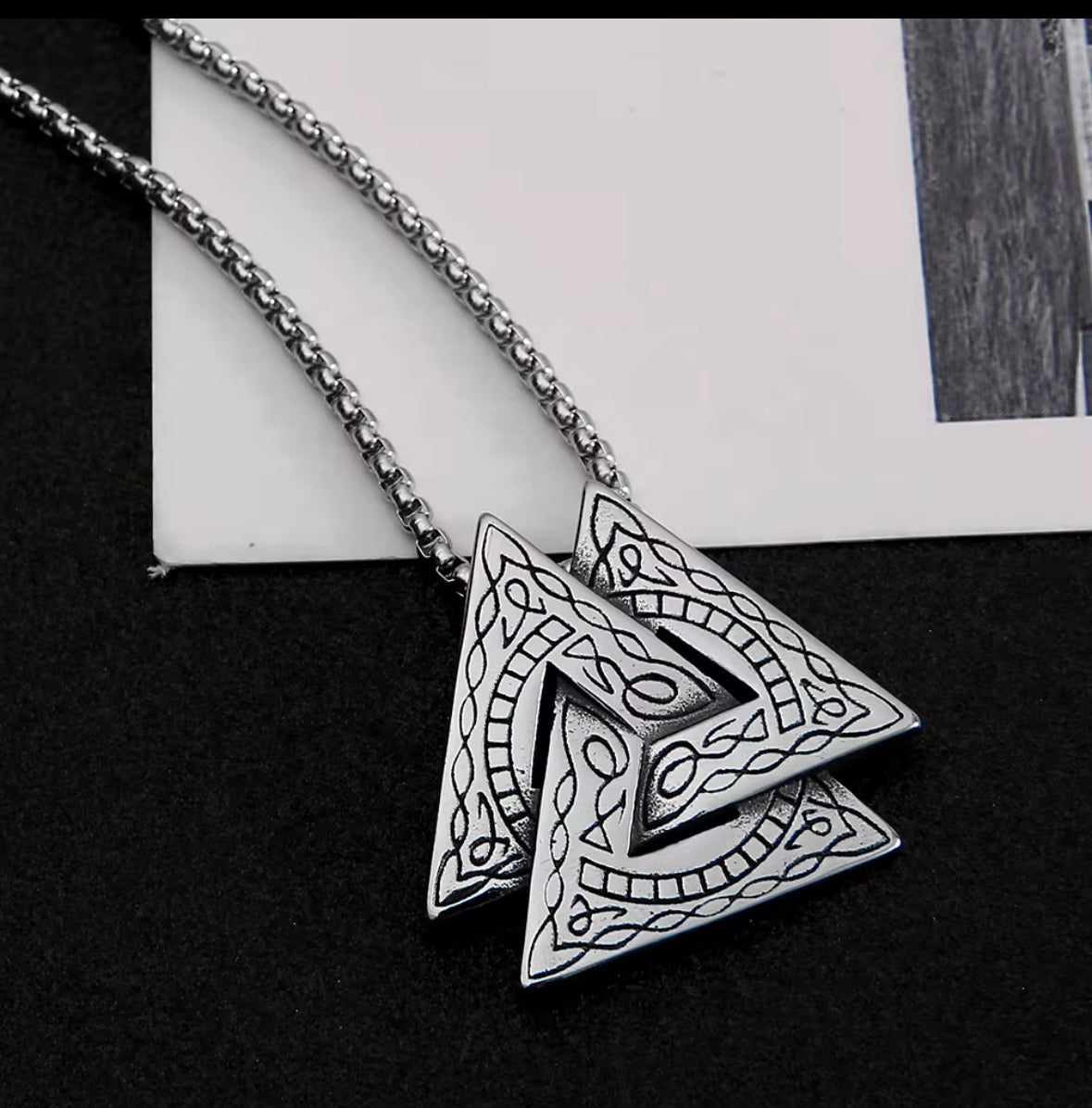 Valknut Viking Necklace for Men – Norse Symbol of Odin’s Power | Nordic Amulet Pendant with Stainless Steel Chain
