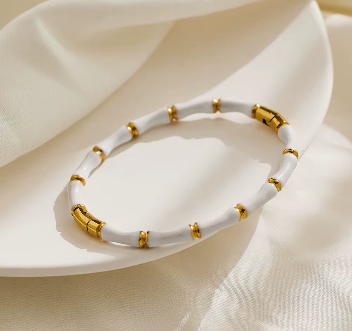 Silver Bamboo Bracelet – Minimalist Stainless Steel Bangle for Women & Girls