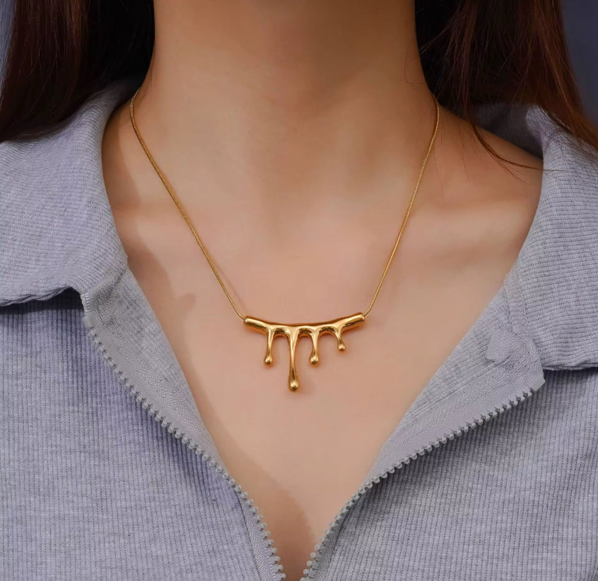 Molten Golden Drip Necklace – Modern Abstract Statement Pendant for Women