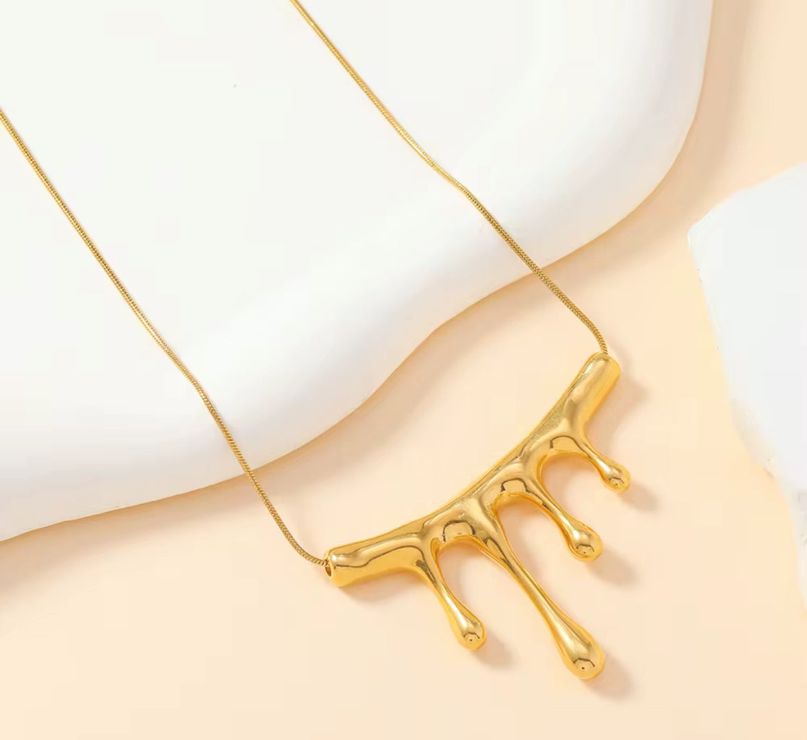 Molten Golden Drip Necklace – Modern Abstract Statement Pendant for Women