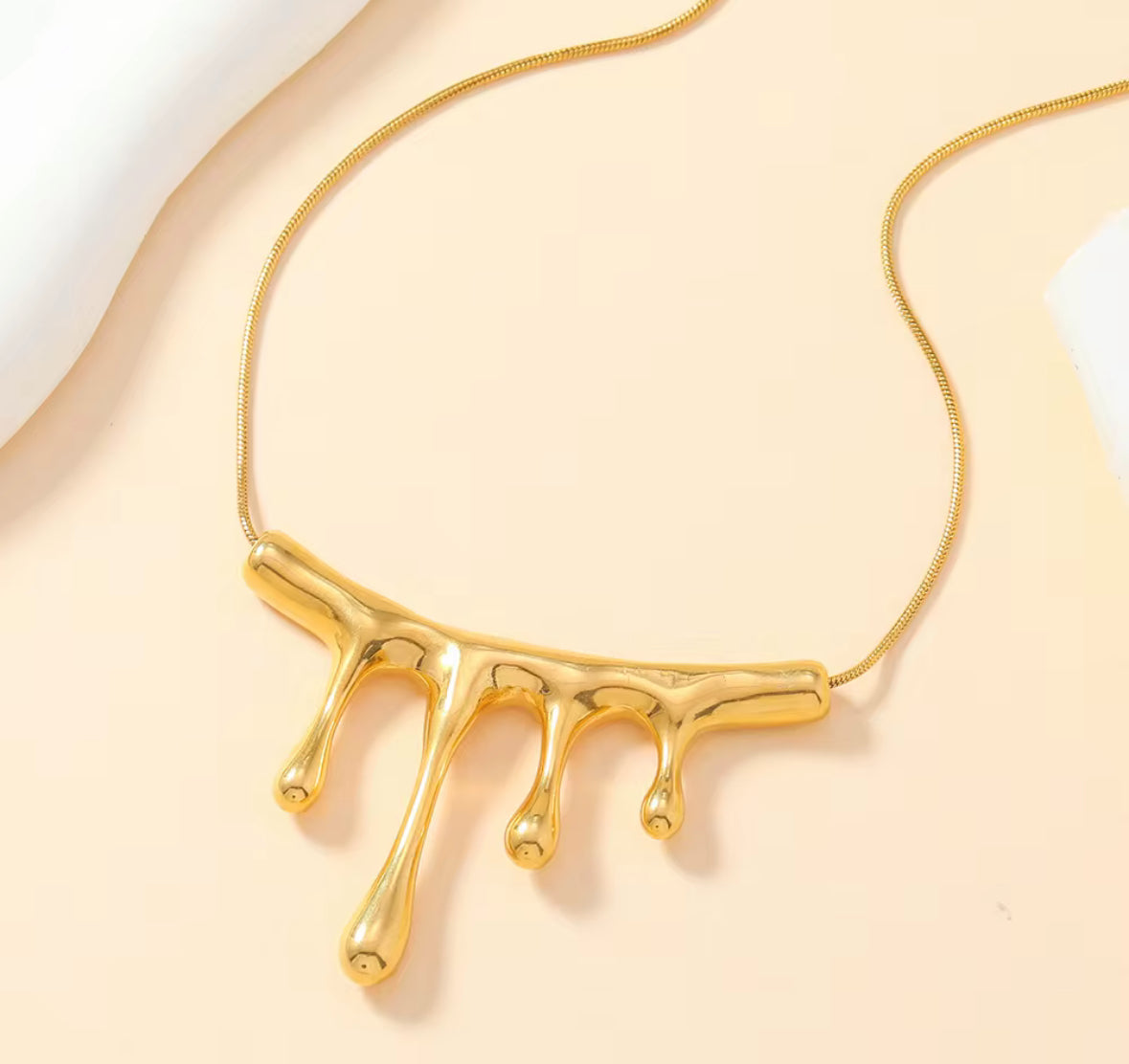 Molten Golden Drip Necklace – Modern Abstract Statement Pendant for Women