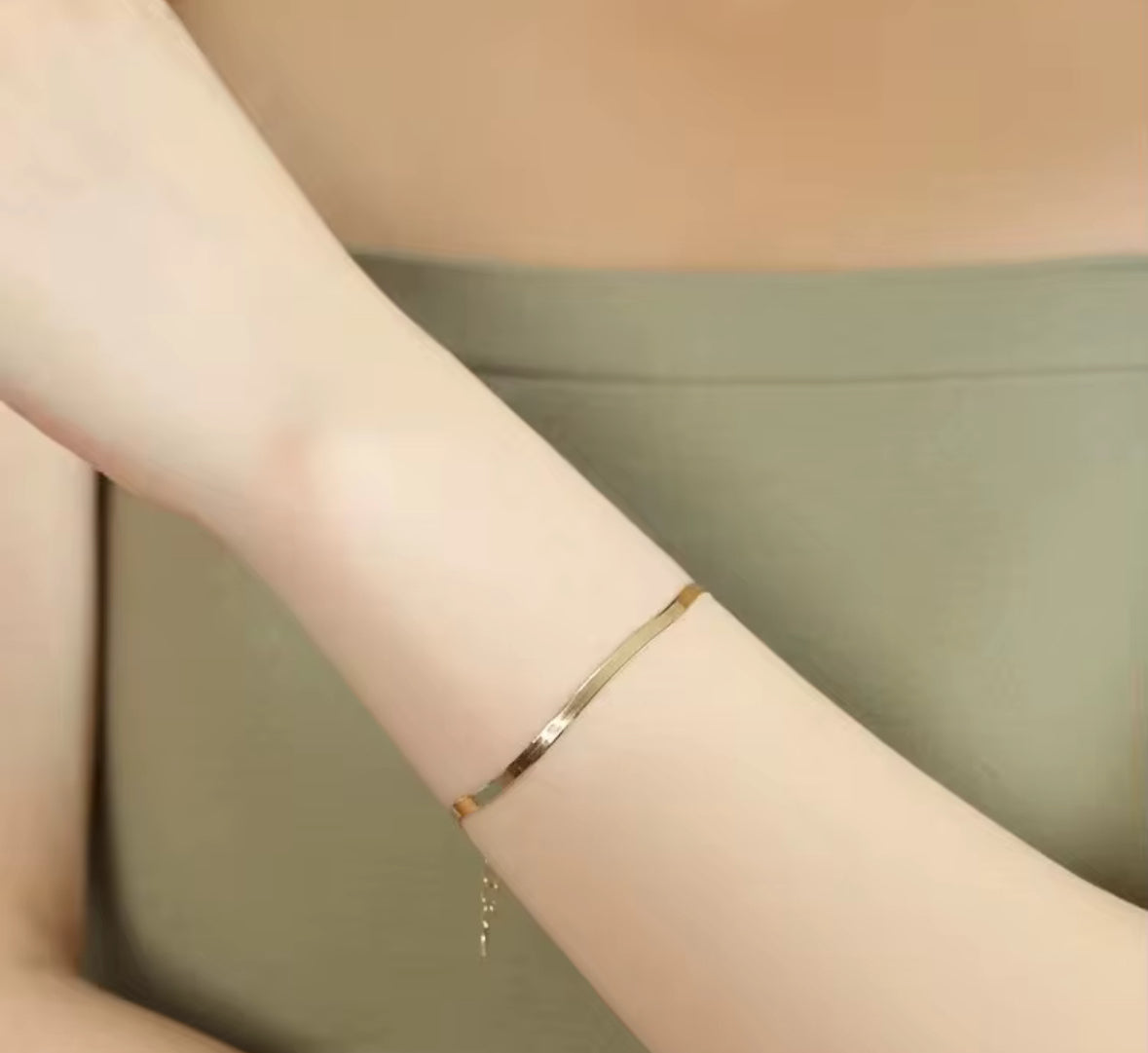Minimalist Snake Chain Bracelet for Women – Premium Stainless Steel Adjustable Gold & Silver Wrist Bracelet | Everyday Chic Jewelry