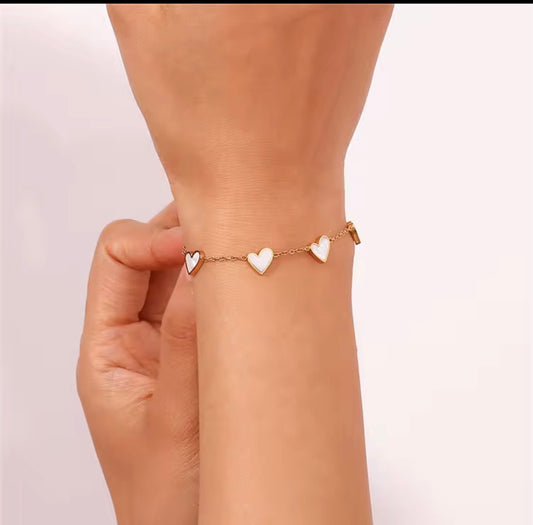 Dainty Golden Heart Charm Bracelet – White Enamel Adjustable Bracelet for Women