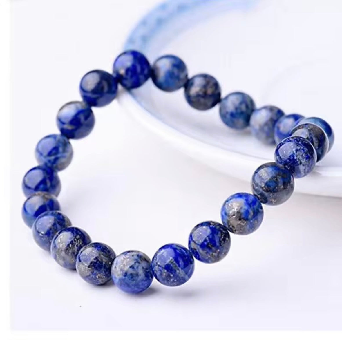 Natural Lapis Lazuli Bracelet for Wisdom, Protection & Confidence – 8mm Healing Crystal Beaded Bracelet for Men & Women
