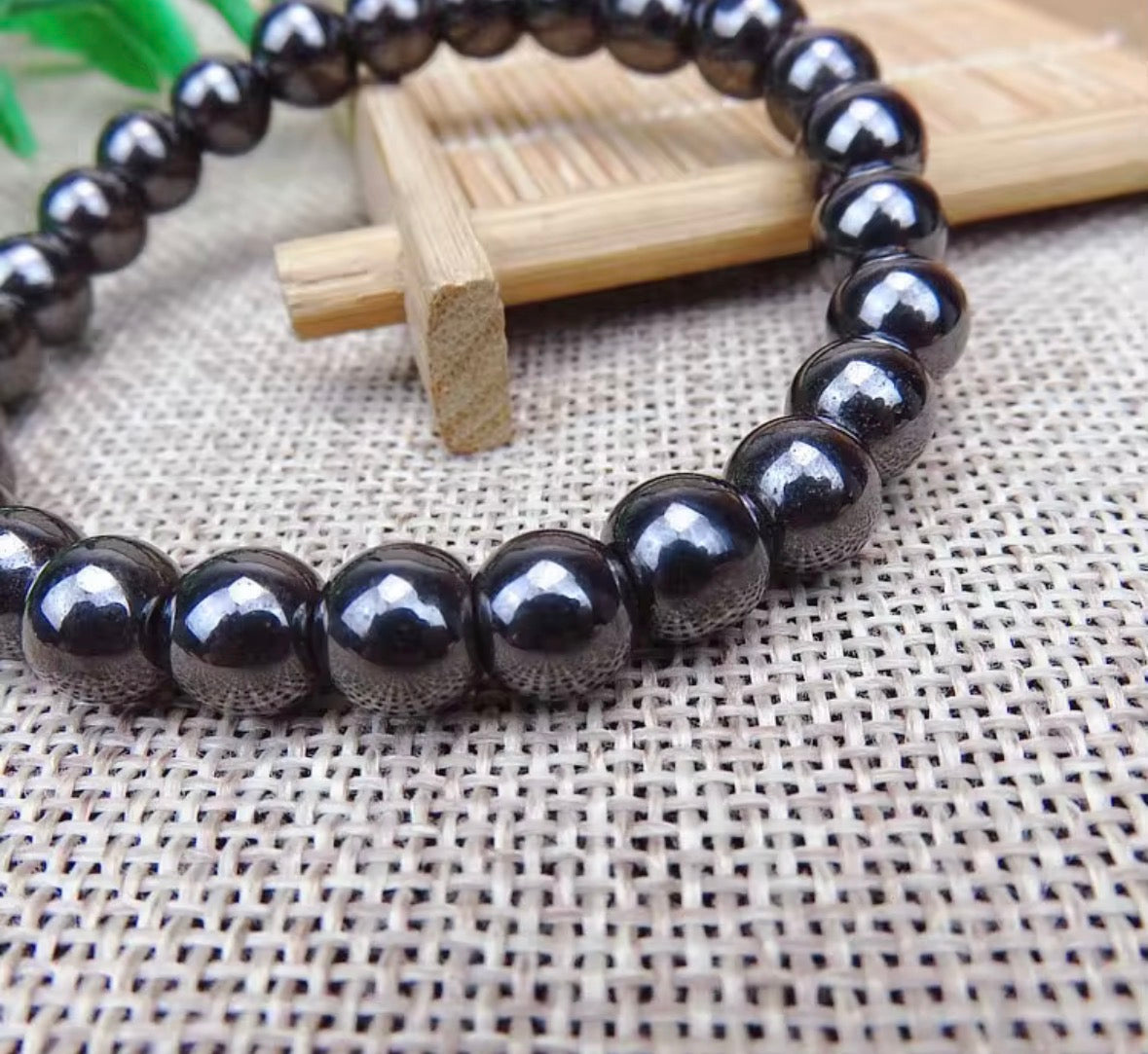 Natural Hematite Bracelet for Protection & Grounding – Magnetic Healing Crystal Beaded Bracelet for Men & Women