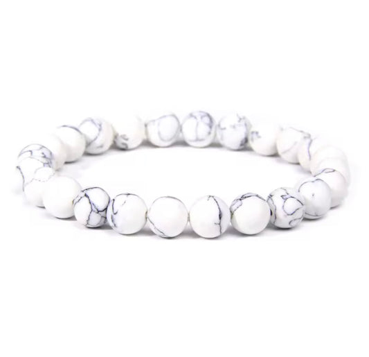 Natural Howlite Bracelet for Calmness & Stress Relief – White Healing Crystal Beaded Bracelet for Men & Women