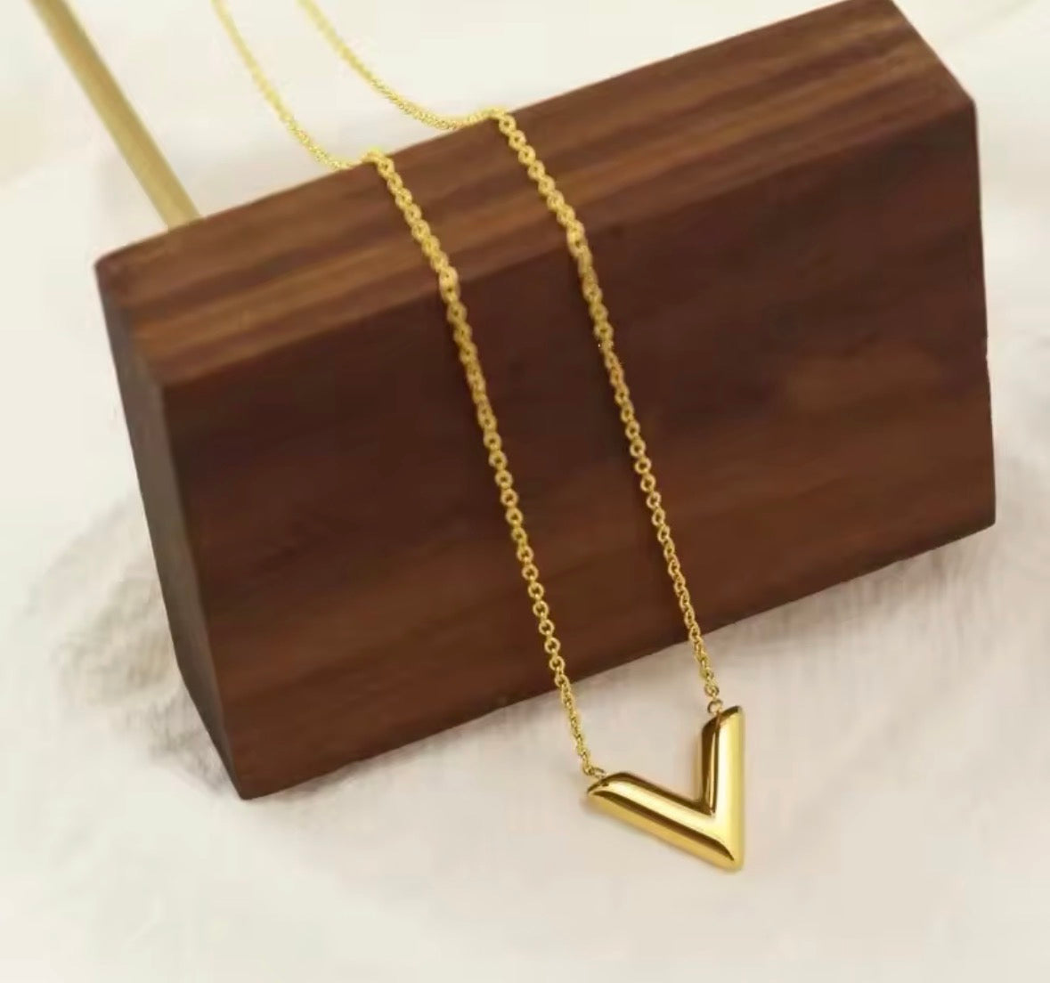 Gold Plated V-Shape Geometric Necklace for Women – Minimalist Stainless Steel Pendant