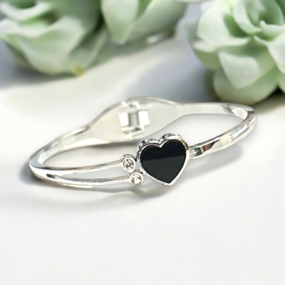 Premium Heart Shaped Black Glass Along with AD Stones Studded Adjustable Hand Bracelet