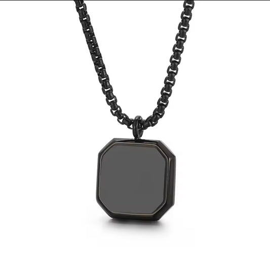 Minimal Black Glass Cut Square Shaped Necklace Pendent Chain