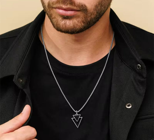 Minimal Style Black and Silver Pendent Necklace Chain