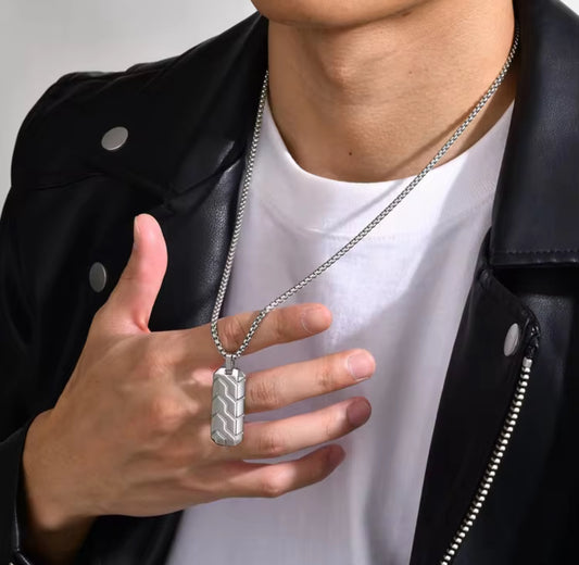 Geometric Design Silver Colored Necklace Pendant Chain For Boys and Men