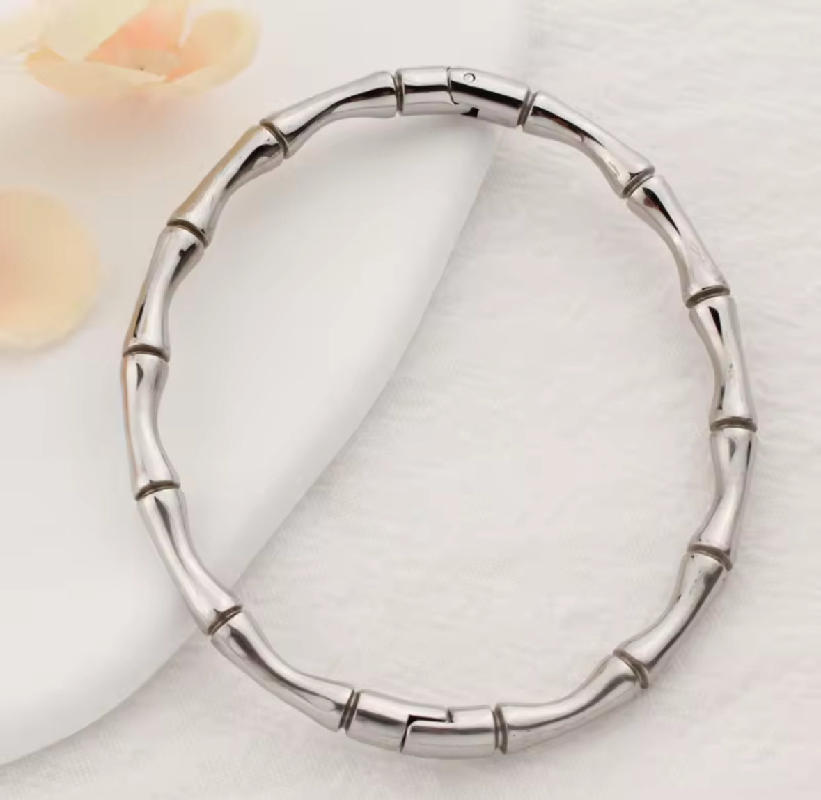 Silver Bamboo Bracelet – Minimalist Stainless Steel Bangle for Men & Women