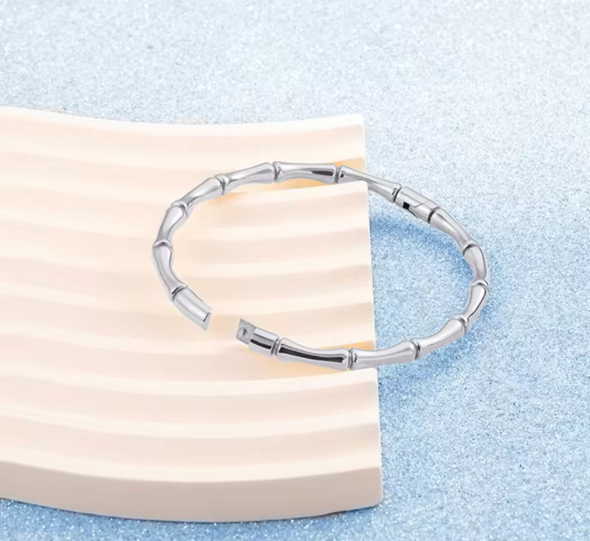 Silver Bamboo Bracelet – Minimalist Stainless Steel Bangle for Men & Women
