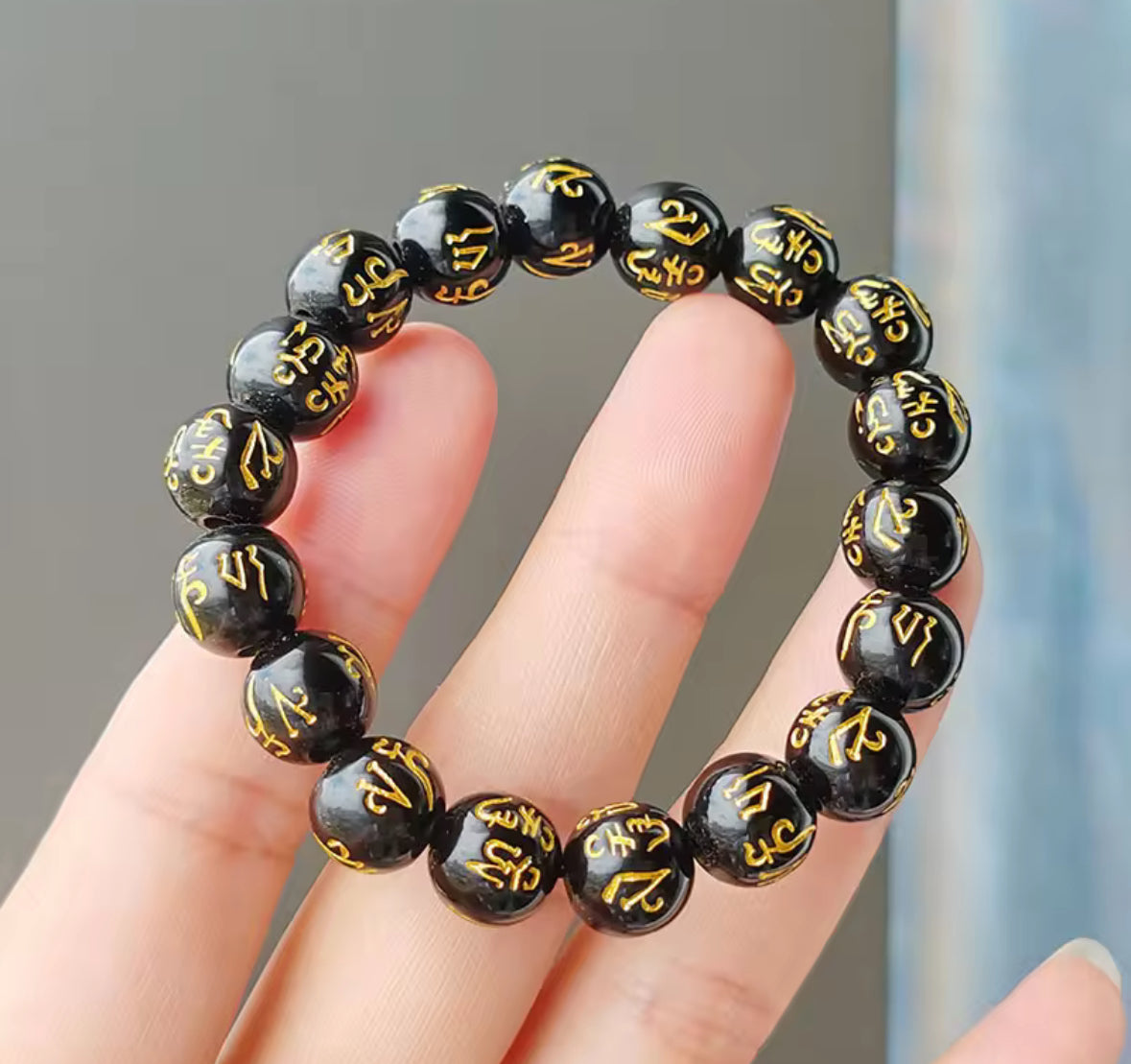 Black Obsidian Mantra Bead Bracelet – Tibetan Spiritual Protection Jewelry