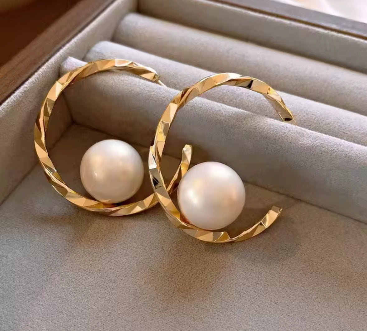 Pearl Studded Korean Hoop Style Earrings