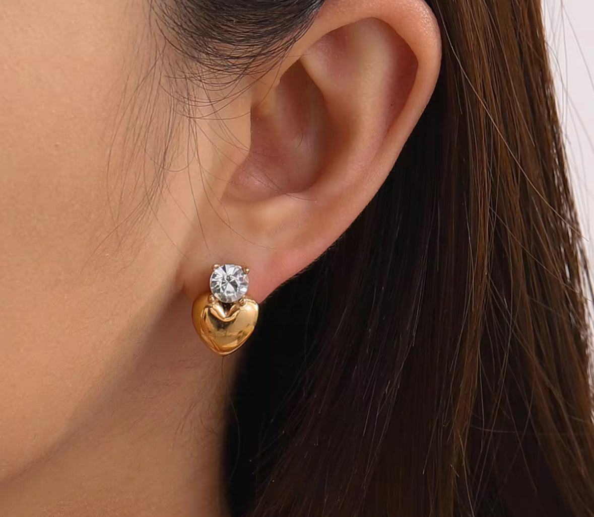 Minimal Stone Studded Heart Stud Earrings