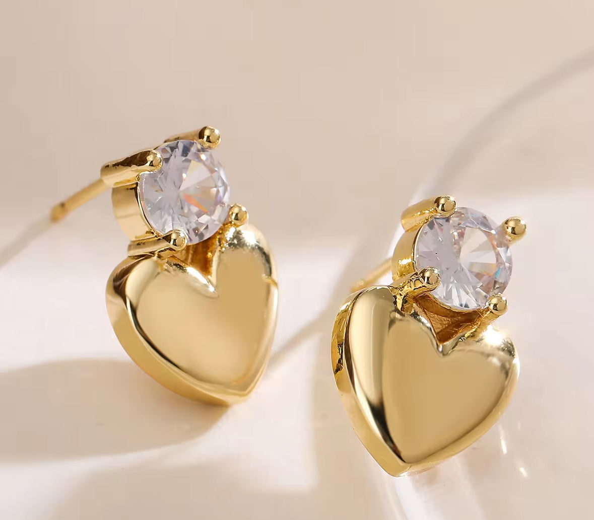 Minimal Stone Studded Heart Stud Earrings