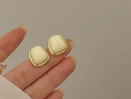 Golden and White Minimal Style Korean Studs Earrings : Trendy Korean Imitation Earrings – Chic & Affordable Styles