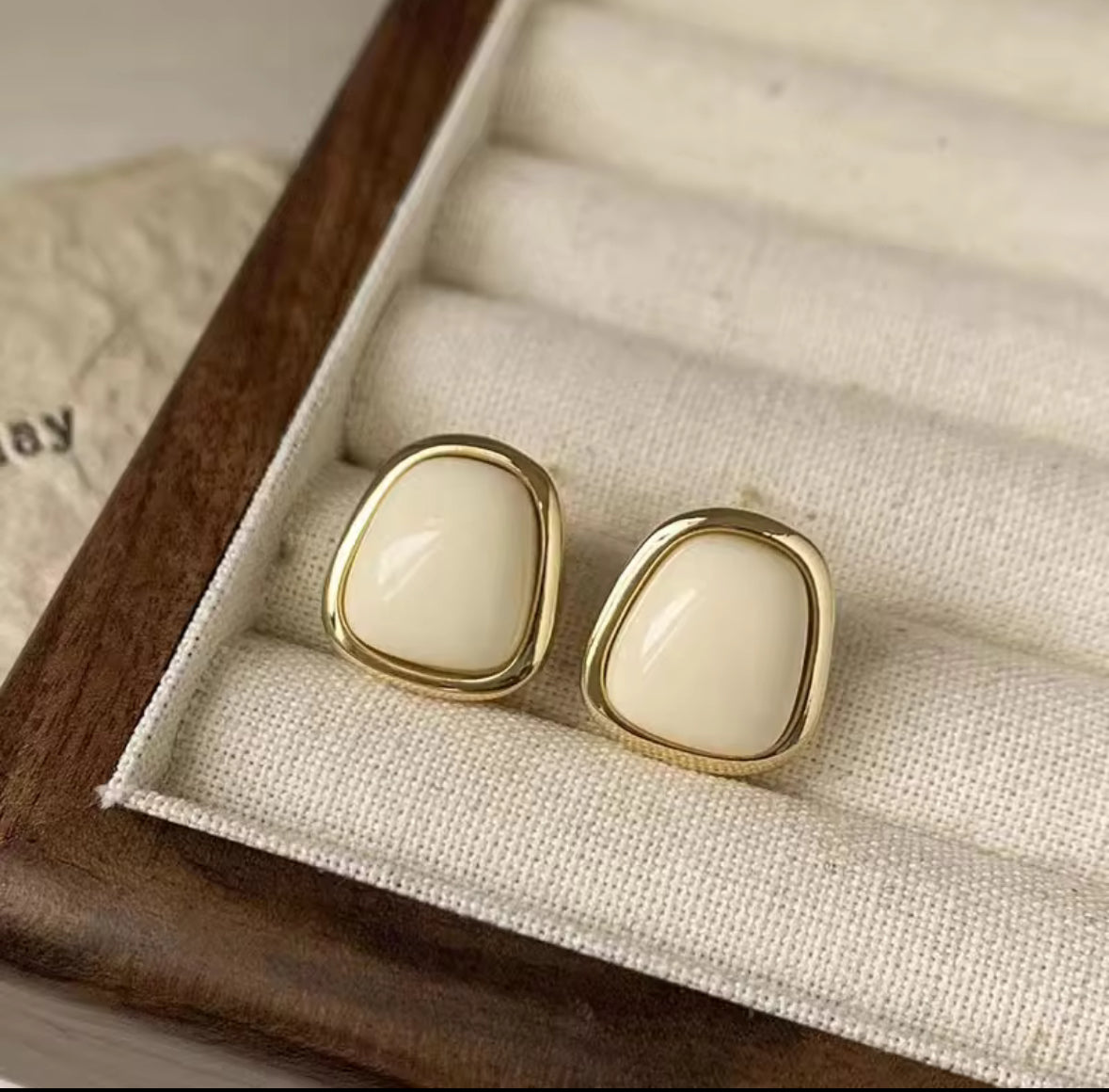Golden and White Minimal Style Korean Studs Earrings : Trendy Korean Imitation Earrings – Chic & Affordable Styles