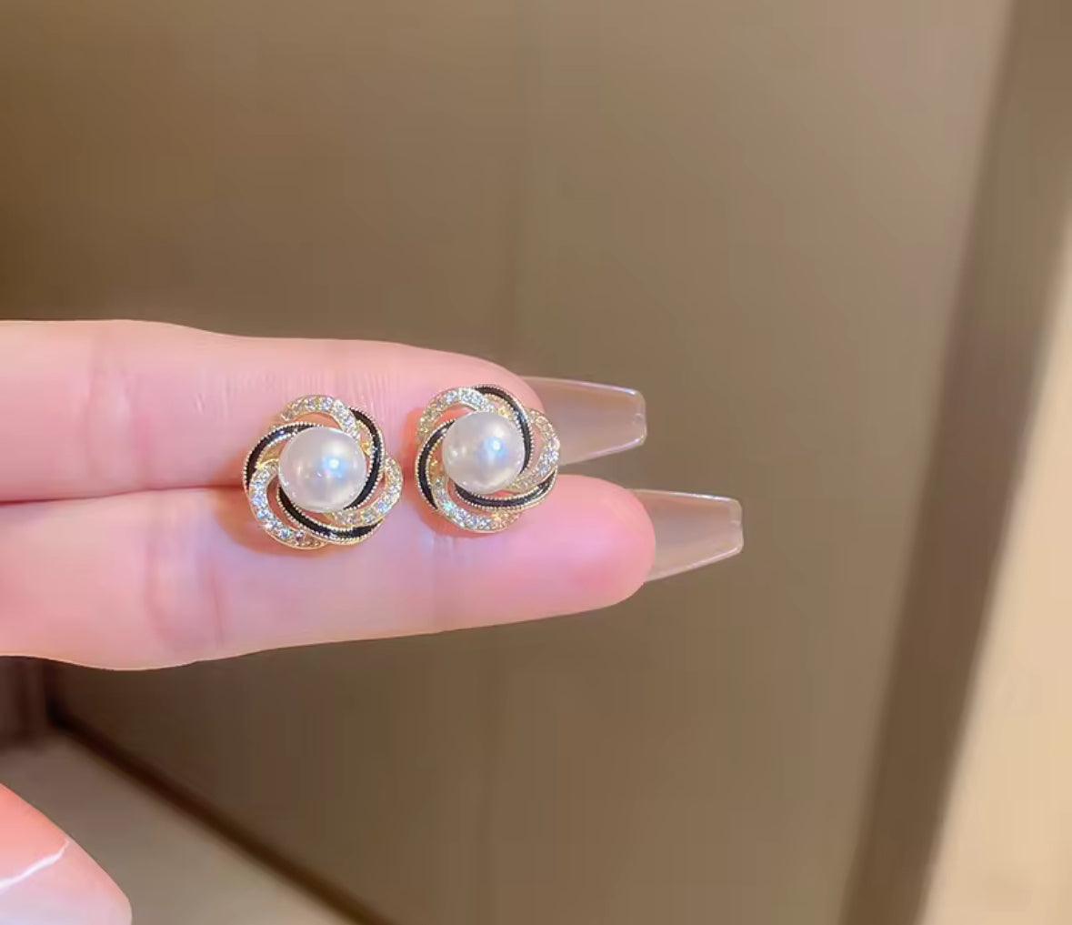 Round Pearl Korean Imitation Earrings – Chic & Affordable Styles