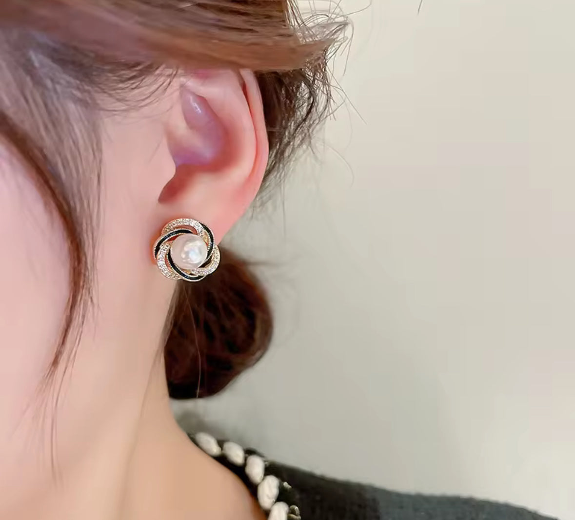 Round Pearl Korean Imitation Earrings – Chic & Affordable Styles