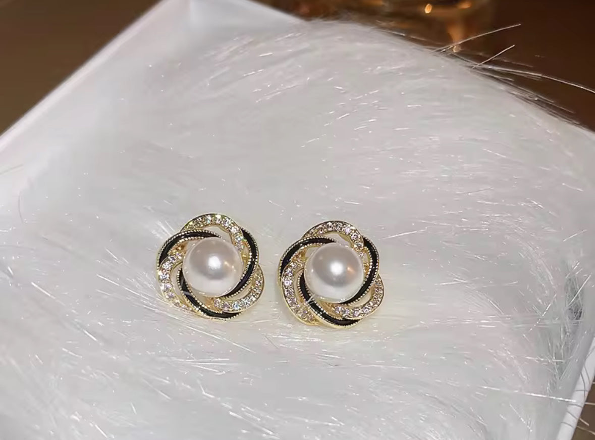 Round Pearl Korean Imitation Earrings – Chic & Affordable Styles