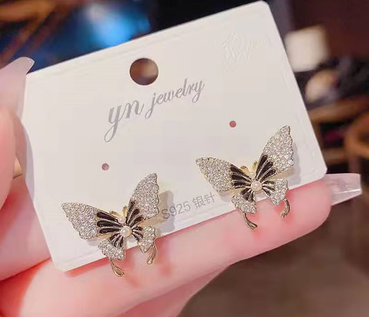 Stones Studded Butterfly Korean Imitation Earrings – Chic & Affordable Styles