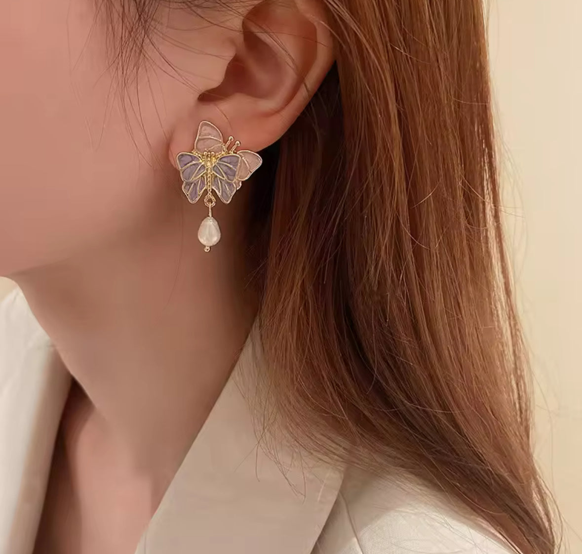 Double Butterfly Pearl Drop Korean Imitation Earrings – Chic & Affordable Styles