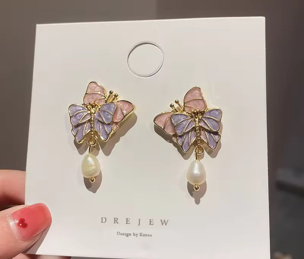 Double Butterfly Pearl Drop Korean Imitation Earrings – Chic & Affordable Styles
