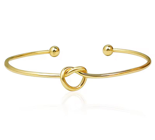 Minimalist Gold Knot Bracelet – Dainty Love Bangle for Women