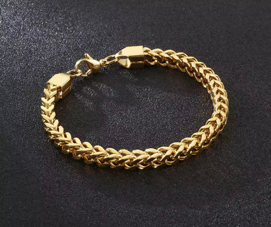 Men’s Chain Bracelet – Bold Cuban Link Wristwear for Effortless Luxury