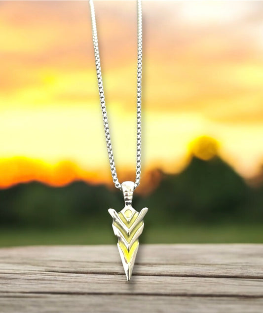 Radium Night Glowing Western Necklace Pendent Chain