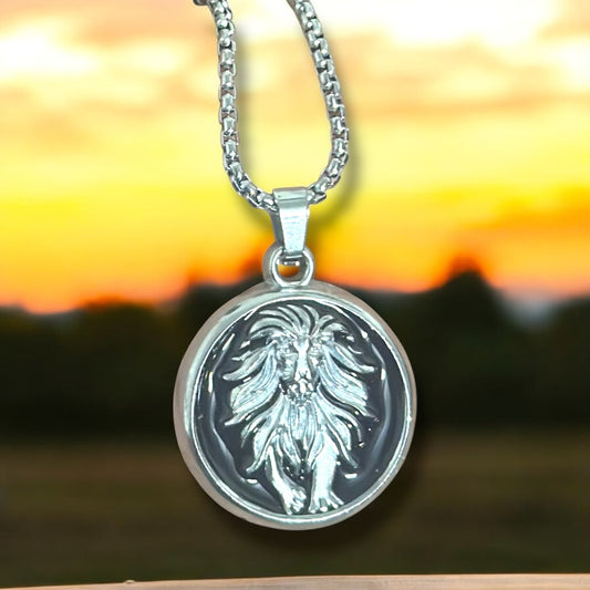 Men’s Lion Pendant Necklace – Bold King of the Jungle Medallion
