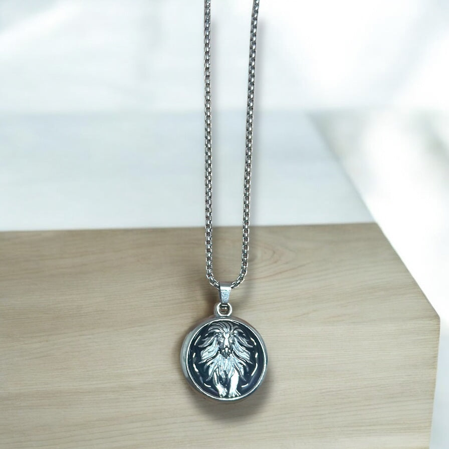 Men’s Lion Pendant Necklace – Bold King of the Jungle Medallion