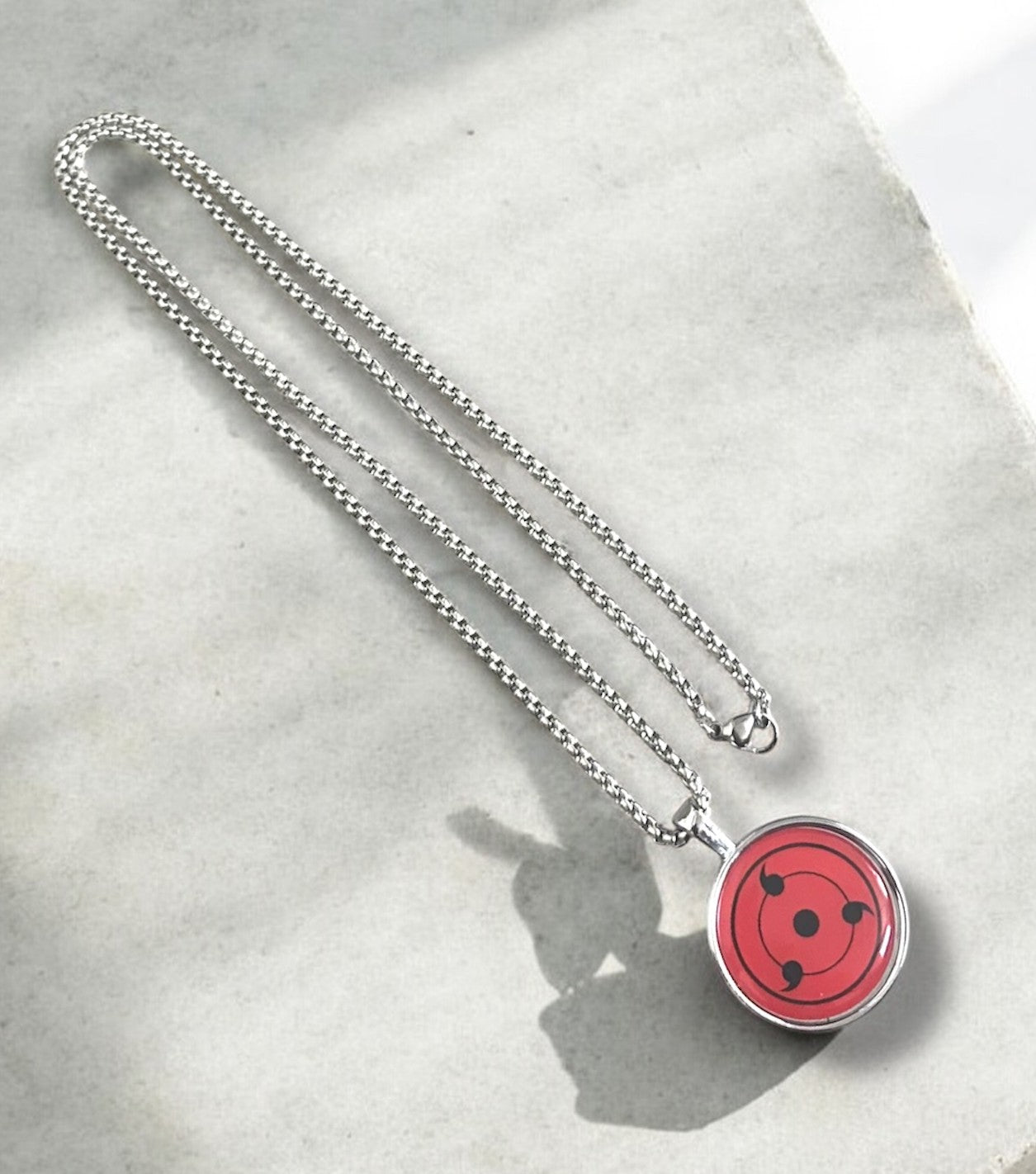 Classic Sharingan Necklace – Naruto Uchiha Clan Pendant