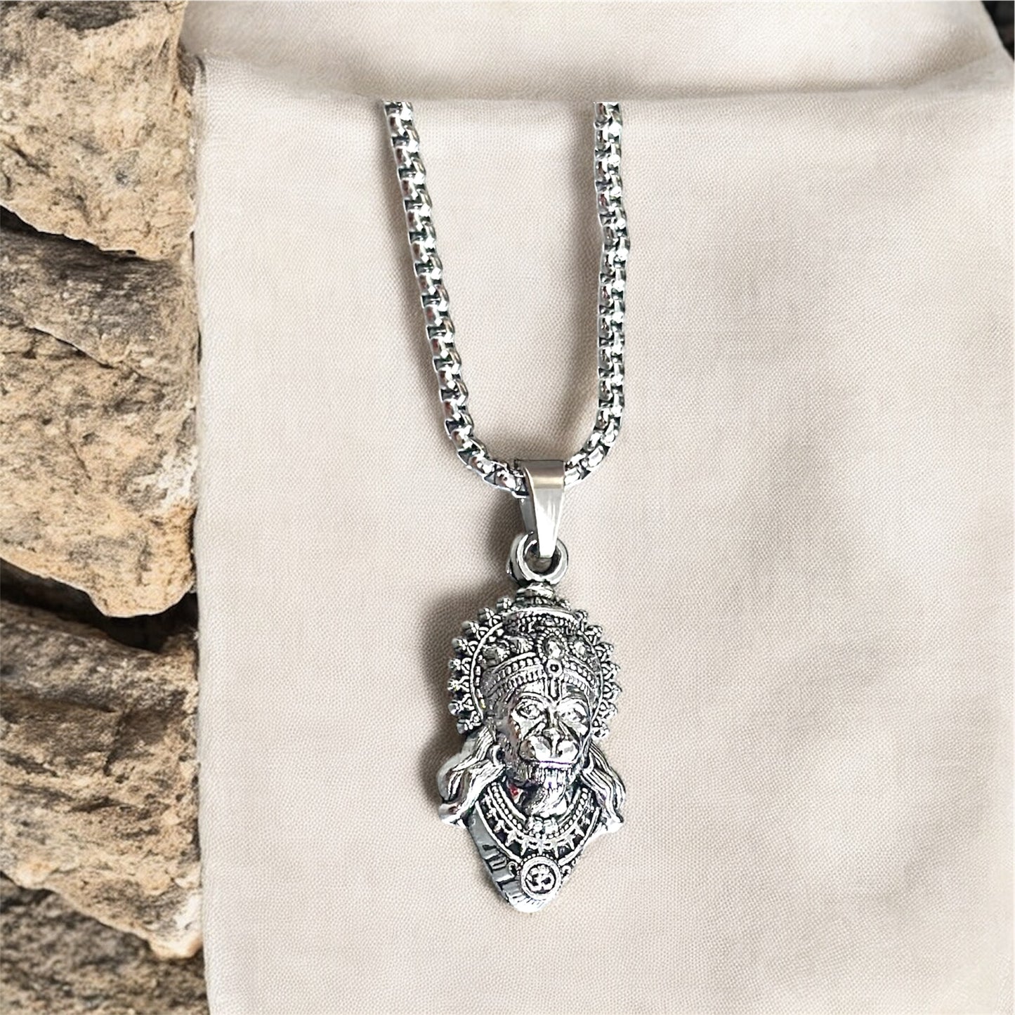 Lord Hanuman Pendant Necklace – Spiritual Jewelry for Men